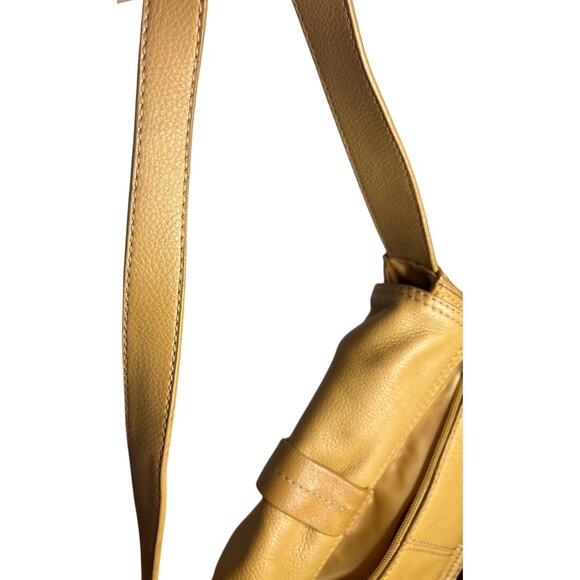 Kenneth Cole Reaction Camel Leather Shoulder Bag - Picture 14 of 15